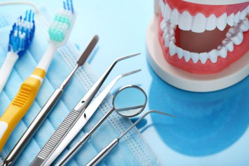 стоматологические инструменты